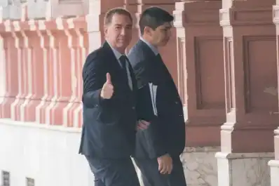 Santilli asume hoy y Milei redefine el vínculo con el Congreso