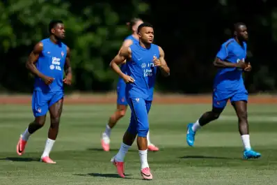 Francia y Suecia se cruzan en un duelo de alto voltaje en los 16avos del Mundial