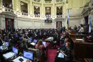 Pedidos de interpelación a Adorni: el Congreso quedó en suspenso