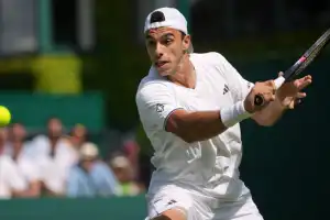 De campeón en Queens a una rápida despedida en Wimbledon: Cerúndolo cayó ante el español Munar