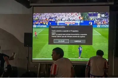 El insólito momento que se volvió viral tras la clasificación de Paraguay: se cortó la transmisión en el penal decisivo