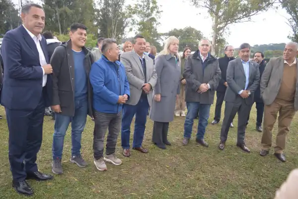 Jaldo activa las estructuras del PJ de Tucumán: el turno de los gremios