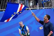 De jugar con pelotas de medias a desafiar a Messi: la historia del DT que hizo soñar a Cabo Verde