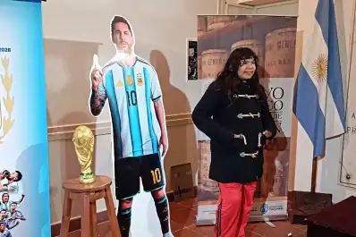 Historia viva del fútbol: se inauguró en Tucumán la Muestra Mundialista 1930–2026