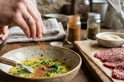 Cómo hacer milanesas más ricas: el ingrediente secreto que recomienda una cocinera y sorprende a todos