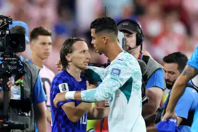 Cristiano Ronaldo sobrevivió a un final de locura: Portugal venció a Croacia 2-1 y dejó sin Mundial a Modric