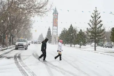Ola de frío extremo en Argentina: la nieve sorprendió a varias provincias y las imágenes se volvieron virales