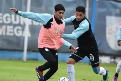 El 11 que paró Falcioni en la primera práctica formal de Atlético Tucumán y la agenda de amistosos