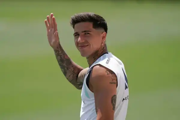 El representante de Enzo Fernández confirmó que analiza su salida del Chelsea y habló del interés del Real Madrid