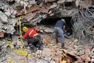 Terremotos en Venezuela: buscar una madre por chat y despedir muertos online