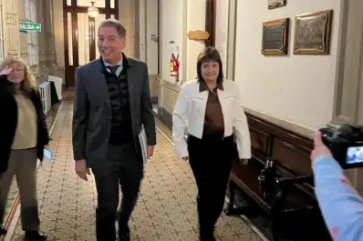 El Gobierno nacional acelera las charlas para anular las PASO