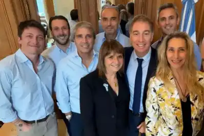 Sin Adorni, la mesa política pone en marcha tres reformas