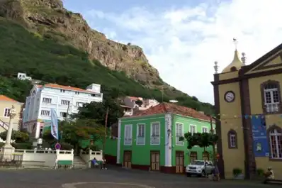 Así es Cabo Verde: vinos sobre lava, diez islas, naturaleza extrema y playas increíbles