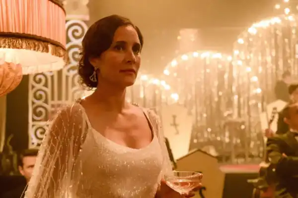 Verano del 36: la serie de Netflix que sorprende con un crimen y una historia que recuerda a Agatha Christie