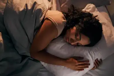 Por qué dormir ocho horas no es perjudicial, pero tampoco una regla estricta para todos