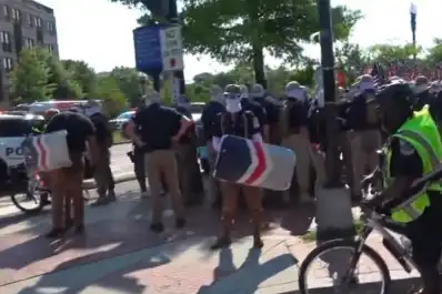 Polémica por un desfile de racistas en Washington