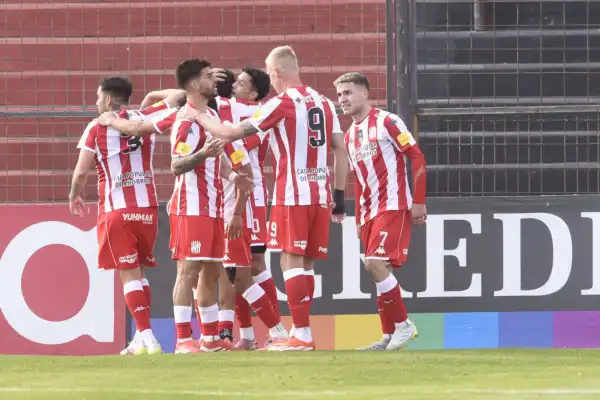 El 1x1 de San Martín: Manganelli y Veliez fueron los mejores en Paraná