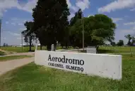 Tragedia aérea en Córdoba: un instructor murió al caer de una avioneta y su alumna logró aterrizar