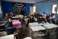 En el límite de Tucumán, el Mundial también se juega en la escuela: las maestras vuelven a dedo
