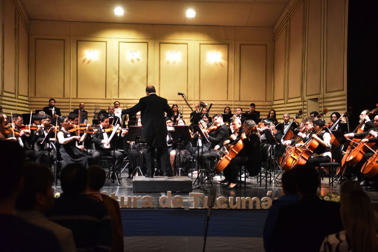 SEDE. Mañana actuarán el ballet y el coro estables en el teatro San Martín.