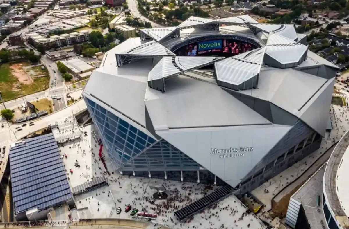 Cómo es el Mercedes-Benz Stadium, donde se enfrentarán Argentina y Egipto por los octavos de final
