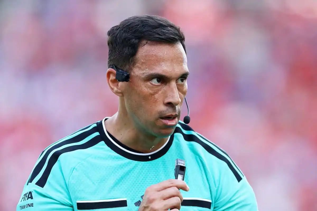 Un árbitro argentino fue designado para dirigir el partido de Francia por los cuartos de final del Mundial