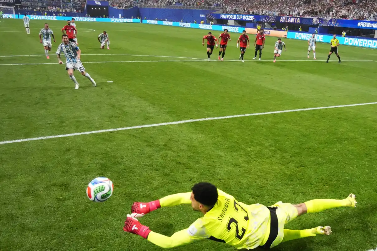VIDEO: Así fue el penal que Lionel Messi falló ante Egipto