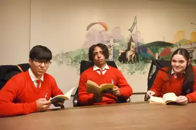 Escuelas públicas de Yerba Buena: un examen en inglés que cambió más de 1.500 historias