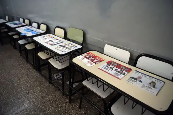 Jaldo ironiza sobre las listas colectoras y pide explicaciones a los libertarios
