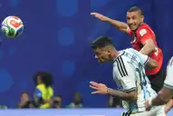 Cristian Romero, el defensor que Scaloni convirtió en “9” para iniciar la remontada de Argentina