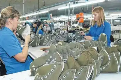 Fin de una era industrial: cierra la última fábrica de zapatillas Nike en la Argentina