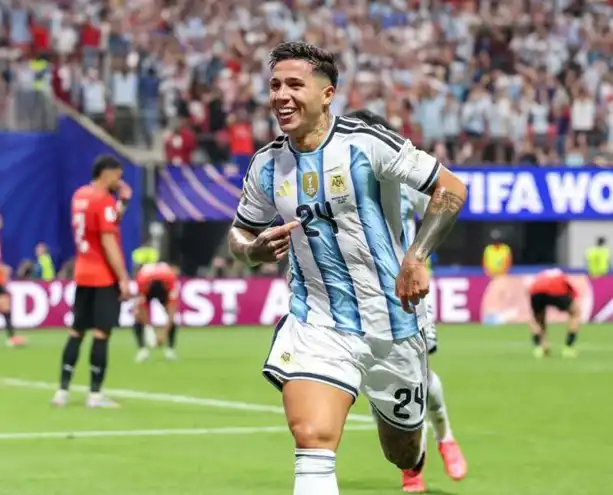 Enzo Fernández hizo historia: marcó el gol 3.000 de los Mundiales