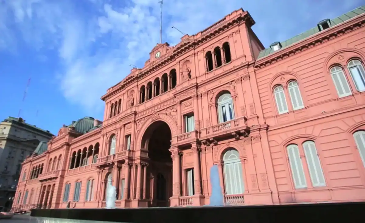 Javier Milei puso la Casa Rosada a disposición de la Selección Argentina y aseguró que no estará presente durante la visita