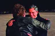 Catalán y un abrazo de tinte político con Milei
