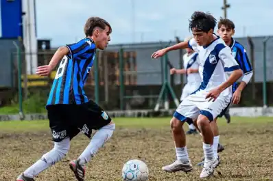 Atlético Tucumán tuvo una jornada positiva ante Juventud Antoniana en el Torneo Regional Juvenil