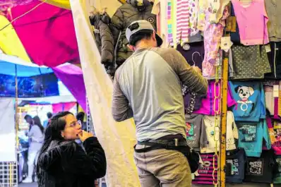 Más empleo, pero de menor calidad: las advertencias de la UCA sobre el mercado laboral
