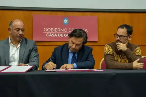 Alivio para empleados públicos endeudados en Salta: podrán reestructurar sus deudas con tasas preferenciales