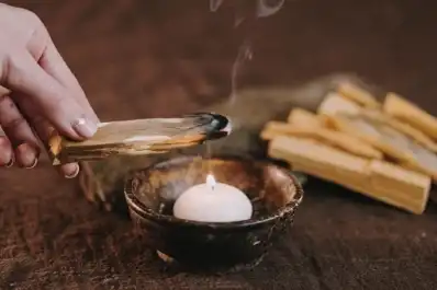 Rituales, cábalas y Mundial: ¿aumentó la venta de palo santo en Tucumán para alentar a la Selección?