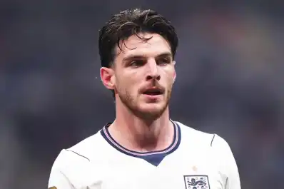 Alerta en Inglaterra: Declan Rice es duda para los cuartos de final del Mundial 2026