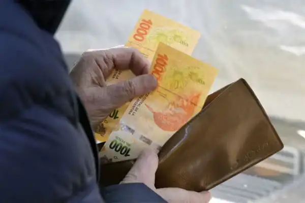 ¿Cómo conservar el valor del dinero e invertir?