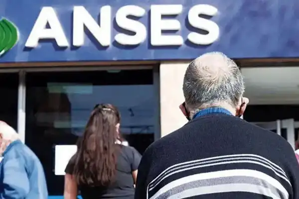 Anses quiénes cobran este viernes 24 de julio de 2026