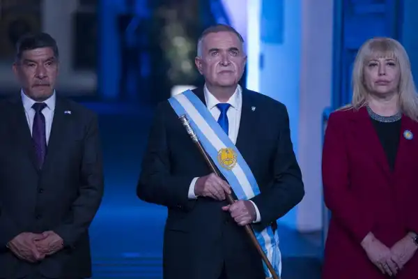 La mesa chica del poder: fecha electoral definida, colectoras en debate y la candidatura de “ella”