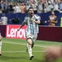 Messi vino a un 9 de Julio con imágenes paganas