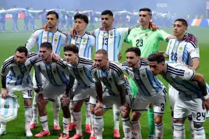 Argentina demostró que aprendió a sobrevivir, el desafío será no necesitar hacerlo ante Inglaterra