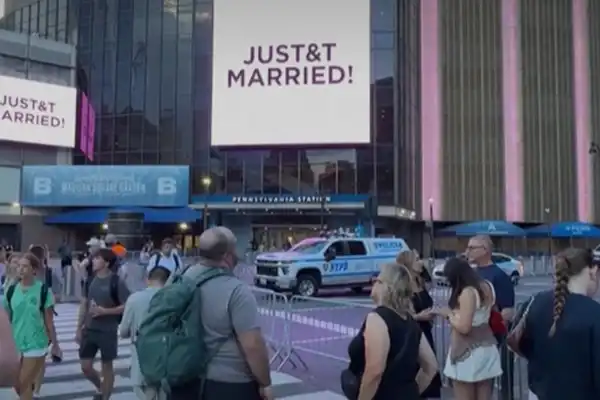 Desde nuggets con caviar hasta el alquiler de un megaestadio: la millonaria factura de la boda de Taylor Swift