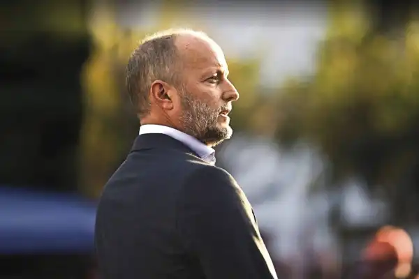 Insaurralde vuelve a quedar bajo la lupa por una investigación que vincula a su entorno con el negocio de las fotomultas