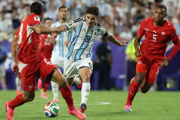 Julián Álvarez tuvo su noche soñada y apareció cuando la Selección más lo necesitaba