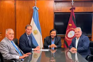 Milei activa la agenda de reformas y recibe a gobernadores: la postura de Jaldo