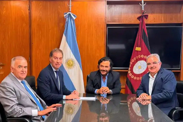 Milei activa la agenda de reformas y recibe a gobernadores: la postura de Jaldo