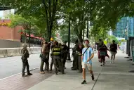 Policías, entradas a más de 3.000 dólares y un picadito entre nenes: así se vive la previa de Argentina-Inglaterra en Atlanta